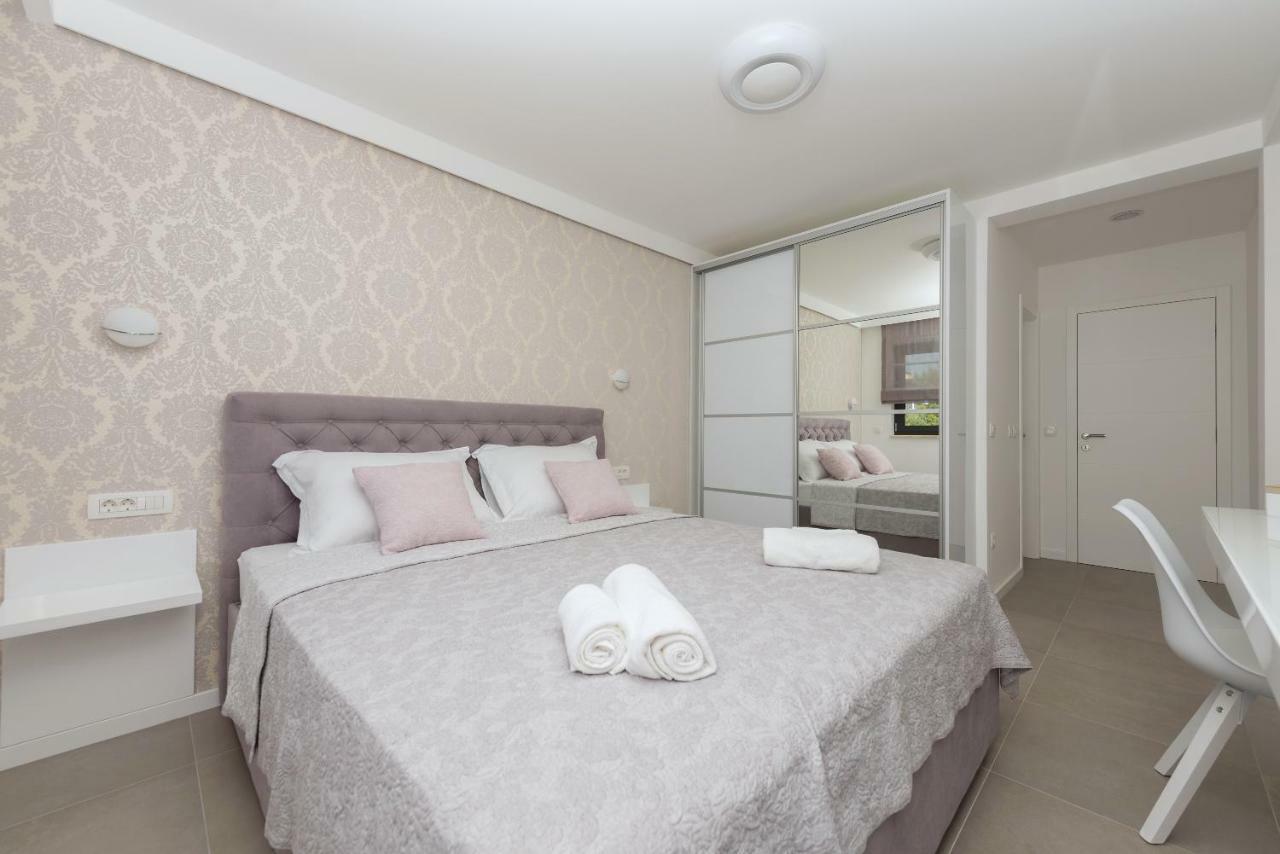 Villa Vid Apartments - Makarska Exklusiv Εξωτερικό φωτογραφία